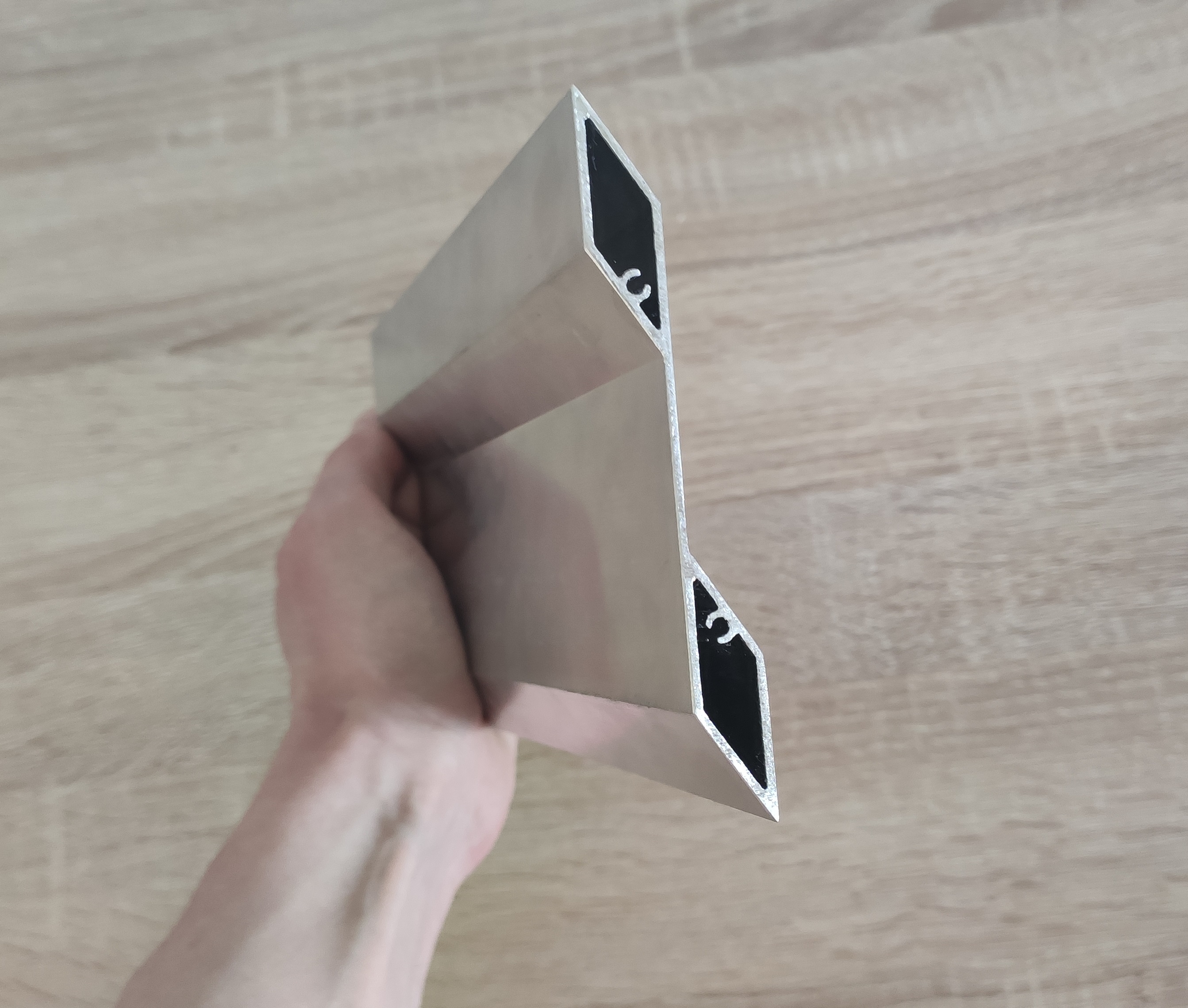 Persiennelamel af aluminium